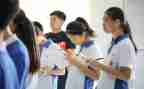 初中生贫困生申请书8篇