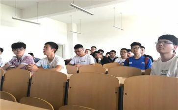 大学班级月工作总结范文5篇