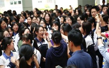 为高考而战演讲稿5篇