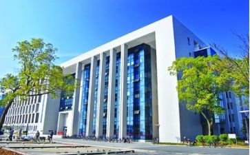 高校鉴定表自我鉴定5篇