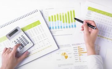会计月总结报告精选8篇