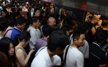 大班防拥挤教案5篇