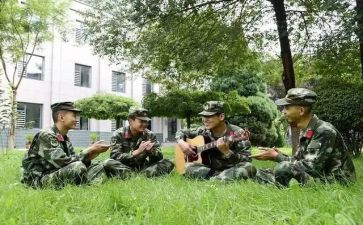 士官留队申请申请书8篇
