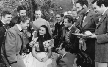 彩旗飘飘教案8篇