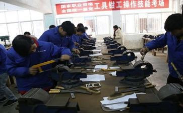 钳工年终总结个人总结5篇