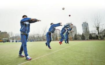 后抛实心球教学反思最新7篇