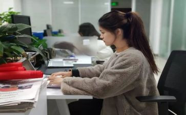 文秘岗述职报告5篇
