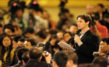 看新闻写新闻的作文推荐8篇