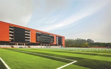 学校毕业鉴定自我鉴定参考7篇