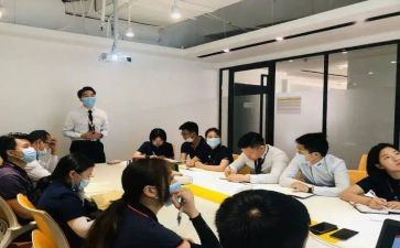 培训学校的教师年终总结8篇