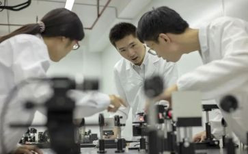 姓万的研究报告作文通用5篇