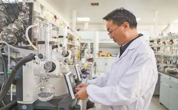 姓万的研究报告作文推荐7篇