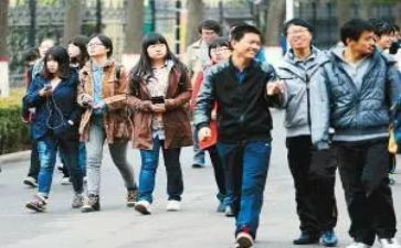学生在校的个人总结5篇