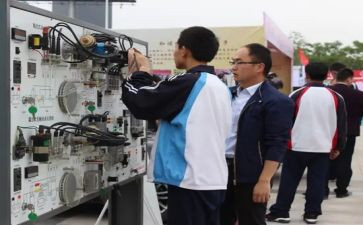教师任职专业技术工作总结5篇