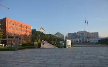 中专生毕业表自我鉴定参考5篇