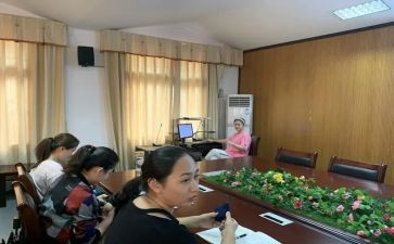小班主班四月份工作总结8篇