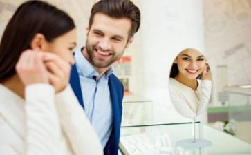 珠宝3.8活动方案通用5篇